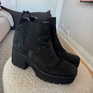 KMB Black Suede Chelsea Heel Boots